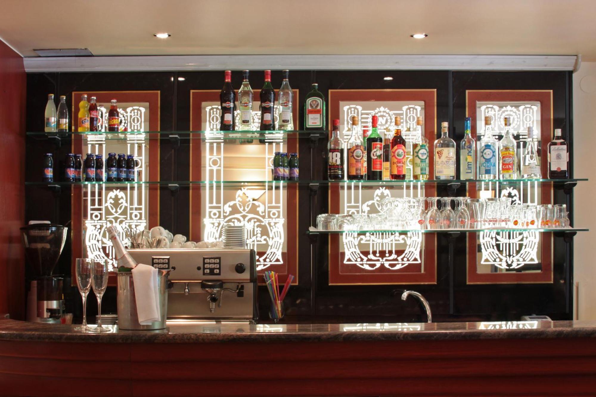 Hotel Tabor Sezana Ngoại thất bức ảnh