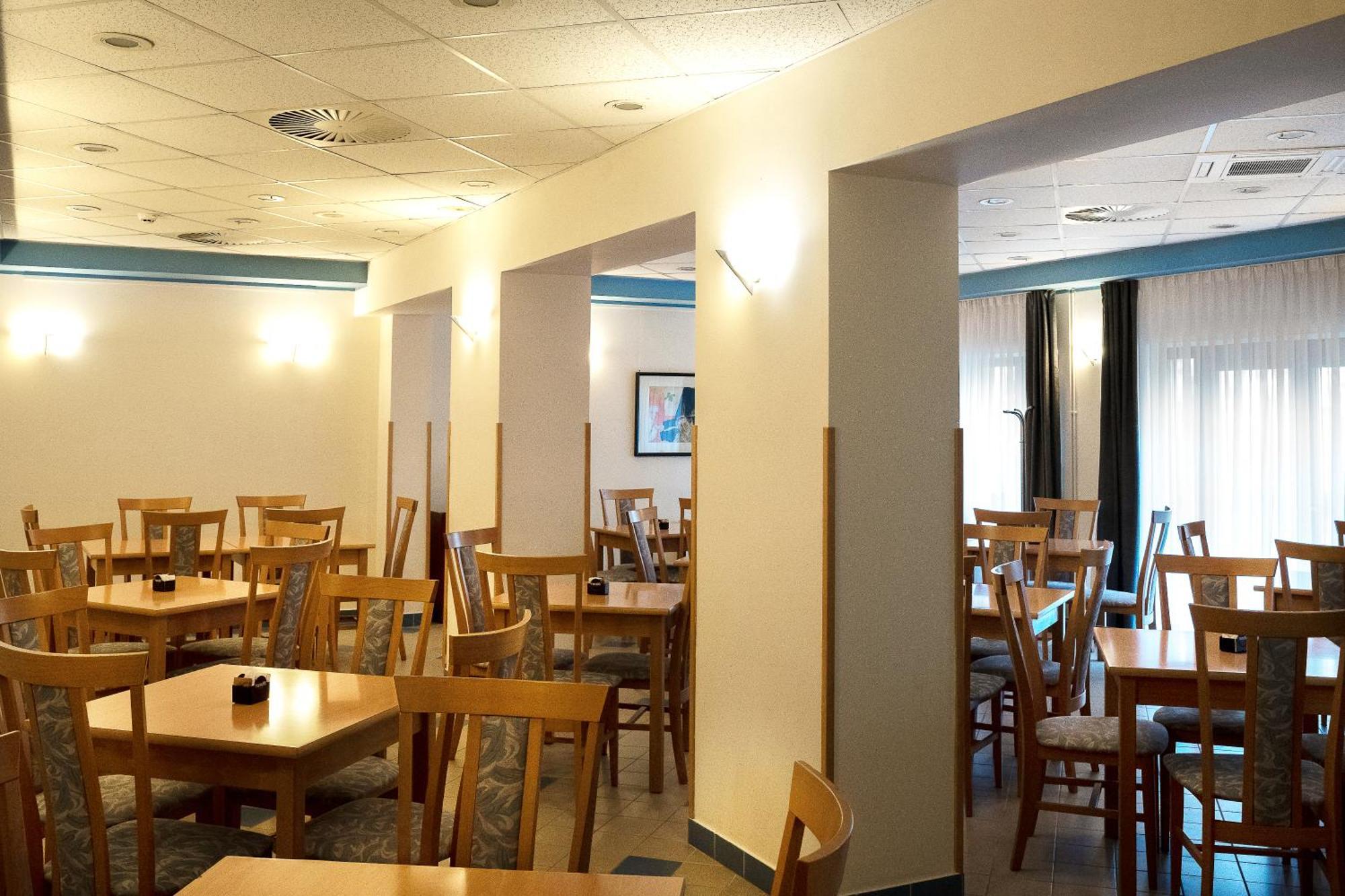 Hotel Tabor Sezana Ngoại thất bức ảnh